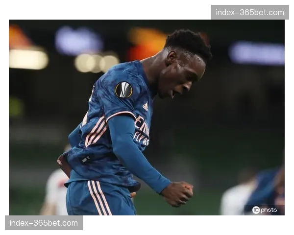 罗马诺:莱比锡已开始与西蒙-斯洛特进行初步接触