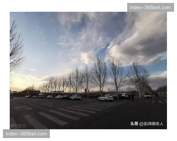 气象部门发布比赛日预警，阵风天气或影响曼彻斯特德比传控战术执行